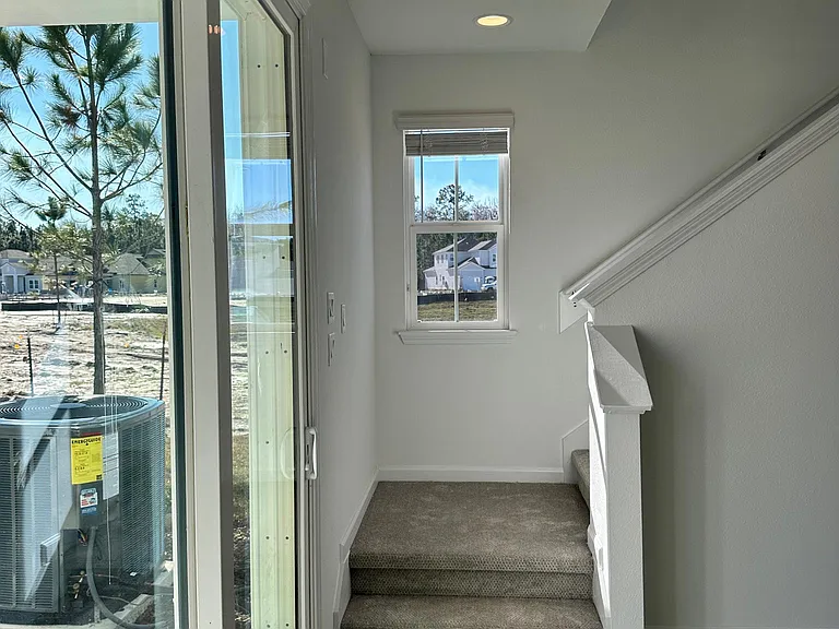 61 Fieldfare Ln — Photo 9