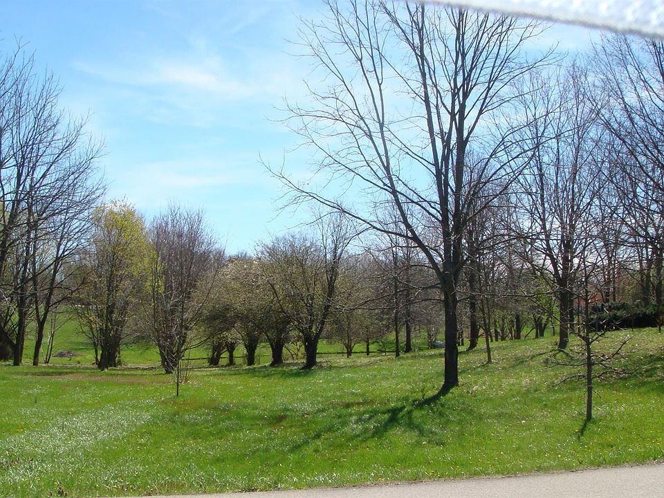 1st image of 140 Lakeview Dr Lot 141