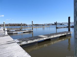 142 Ferry Rd SUITE 6-26, Old Saybrook, CT 06475