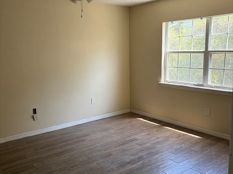 4210 Clubside Dr — Photo 18