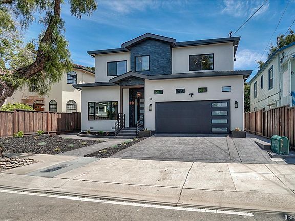 3rd image of 55 Mariposa St