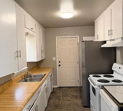 5th image of 1334 Regent St