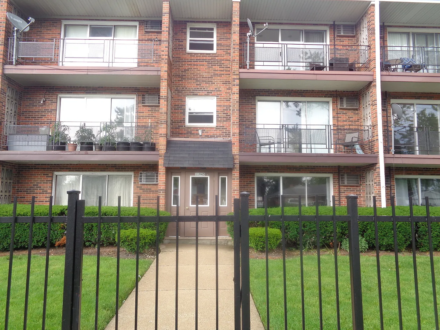 1 bed, $1,250 — Photo 1