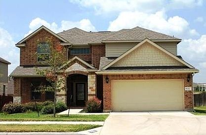 2nd image of 702 Rolling Brook Ln