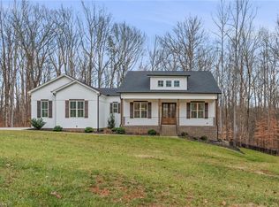 7007 Ridge Haven Rd, Greensboro, NC 27410