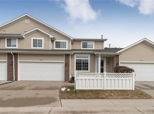 5482 Longview Ct UNIT 7, Johnston, IA 50131