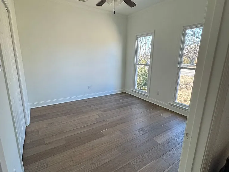 1812 Kathy Lane Ct SW — Photo 13