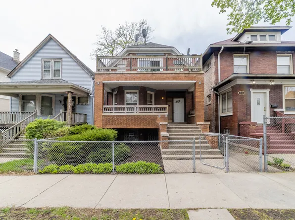 7806 S Marquette Ave, Chicago, IL 60649