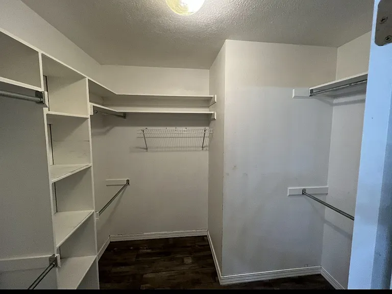 2220 Chase Dr — Photo 10