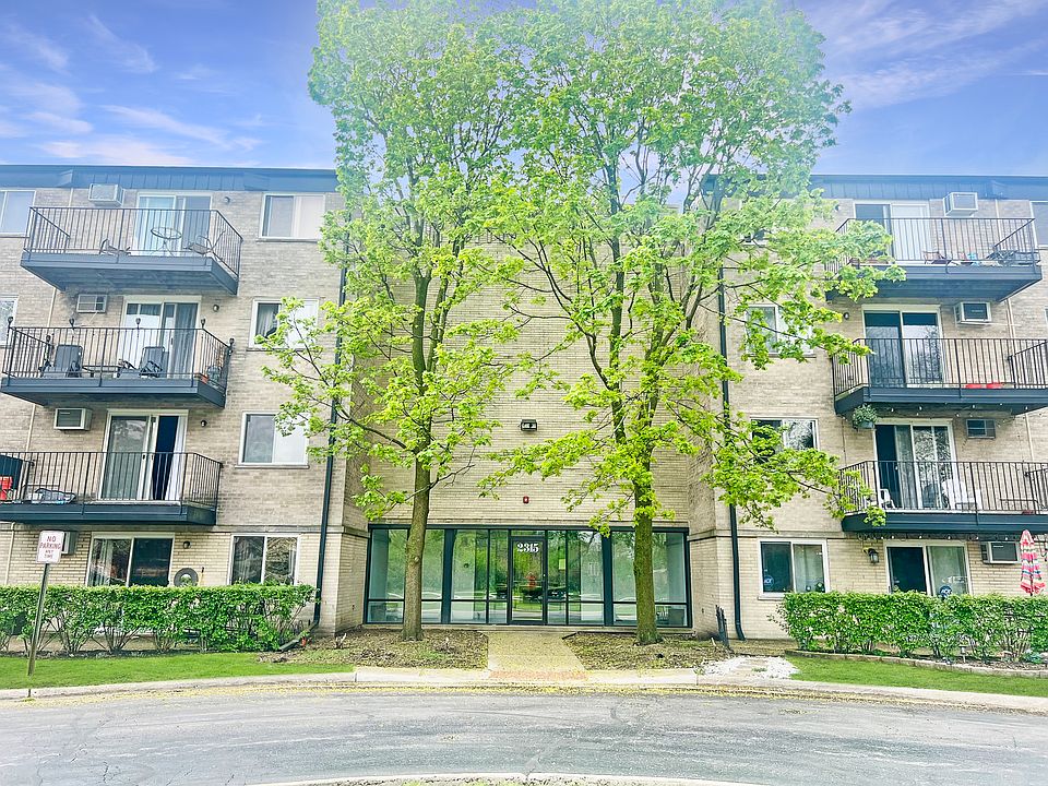 1st image of 2315 E Olive St APT 4B