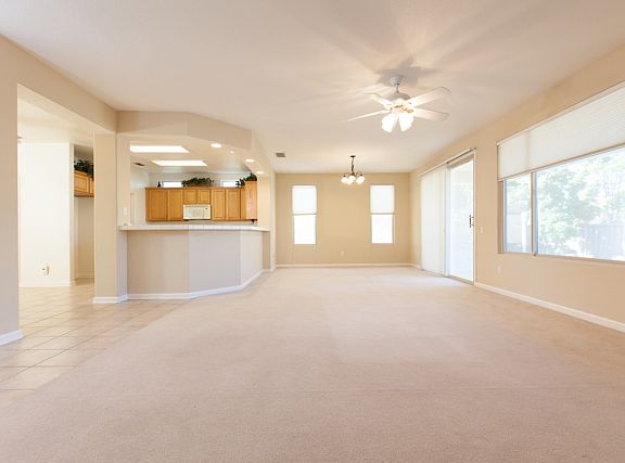5th image of 1596 Barn Valley Ln