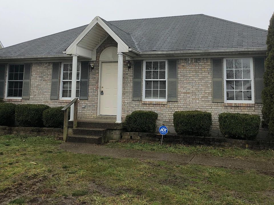 1st image of 123 Lakes Edge Dr