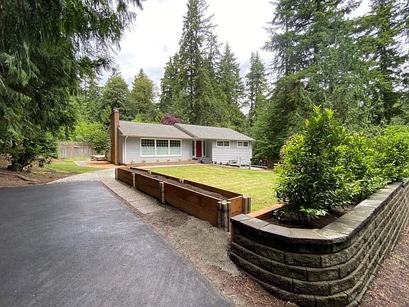 2nd image of 7428 NE 129th St