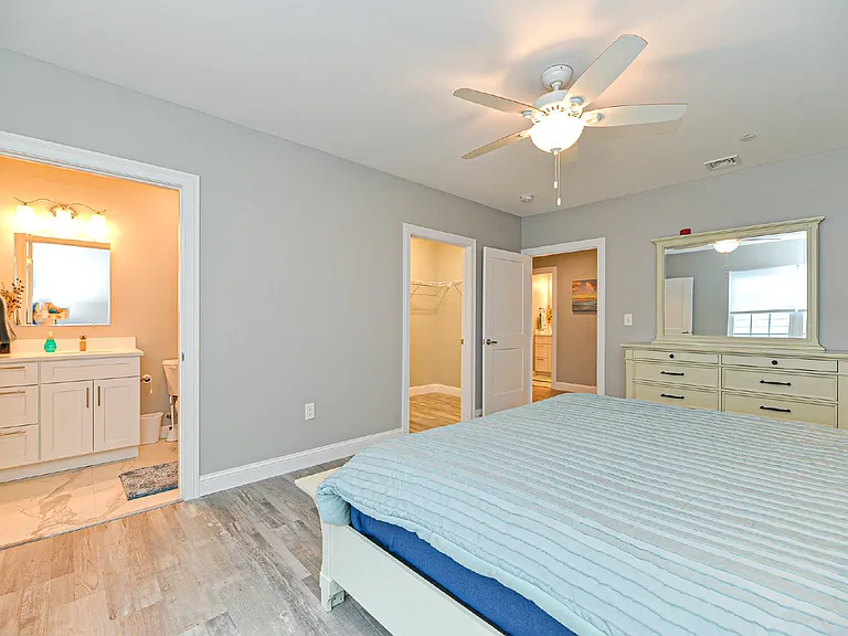 435 Ocean Blvd #205 — Photo 13