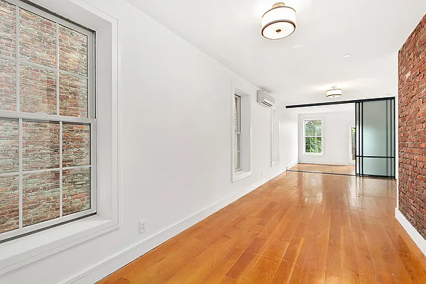 Sold by Compass | media 1