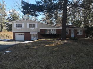 133 Mohawk Dr, Schenectady, NY 12303