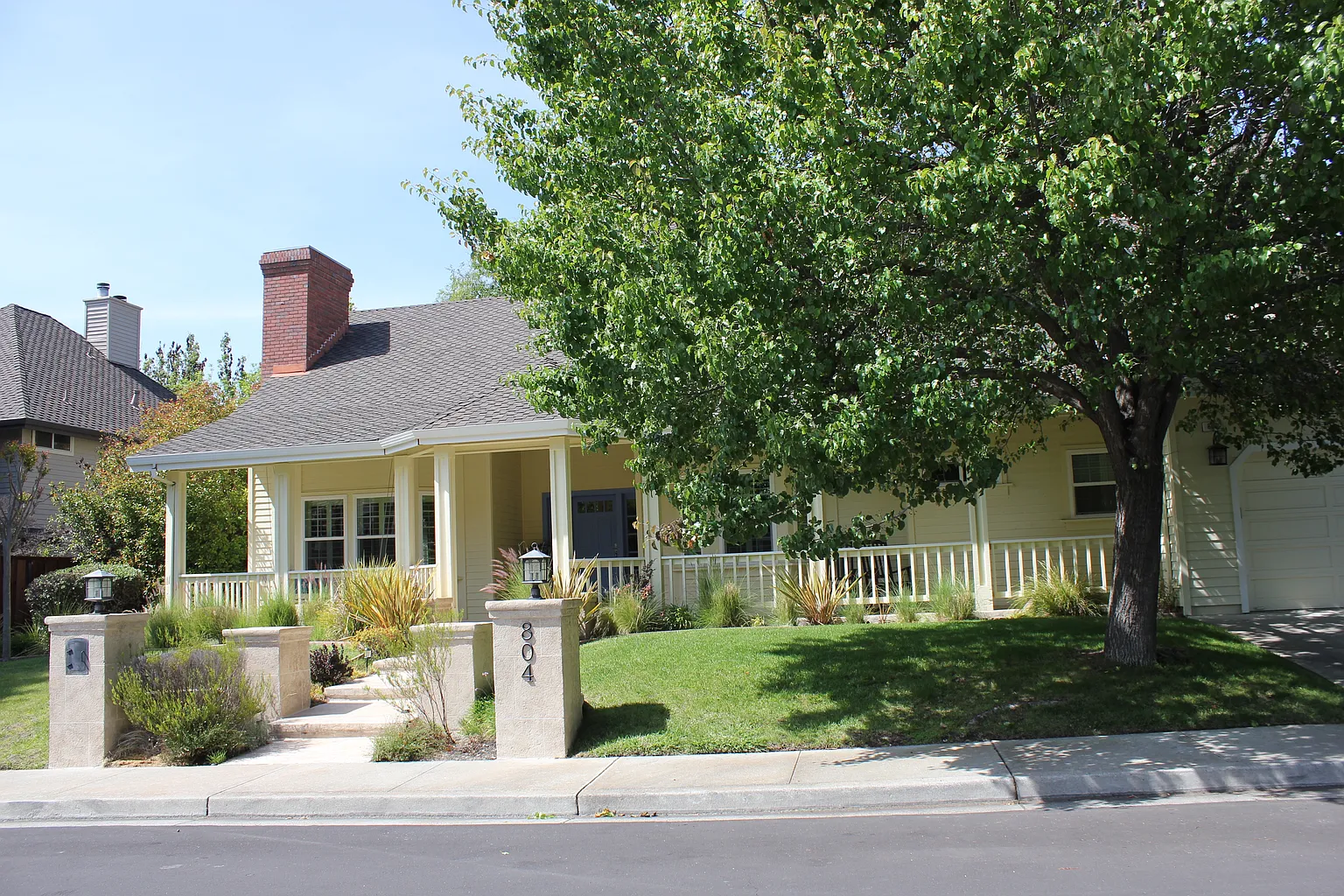 804 Waingarth Way photo 1