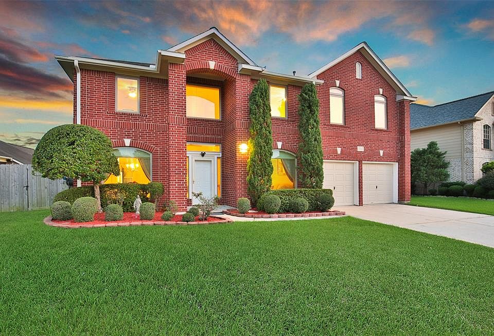 1st image of 15314 Southern Breeze Ct