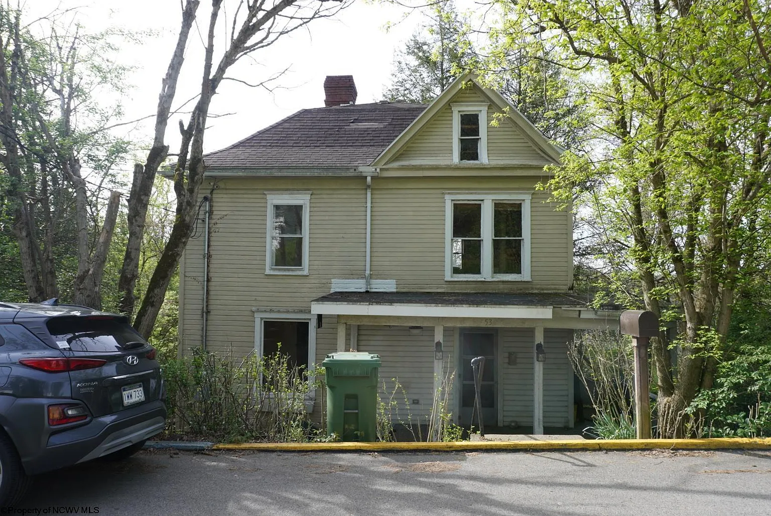 53 Highland Ave photo 1