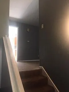2 bed, 950 sqft, $1,200 — Photo 3