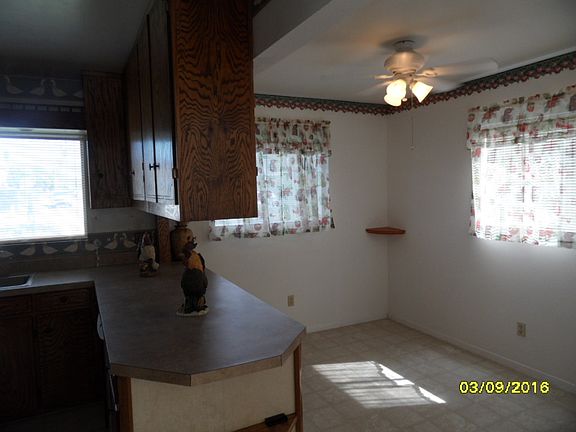 4th image of 10702 Poplar St