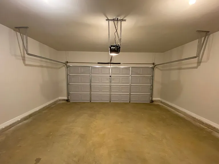 540 Ridgeview Cir — Photo 37