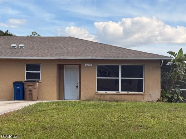 2219 Leda Ave S, Lehigh Acres, FL 33973