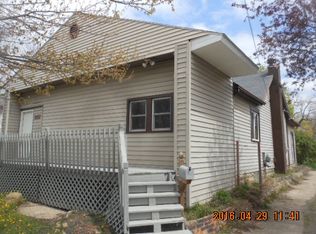 351 Carr St, Jackson, MI 49201