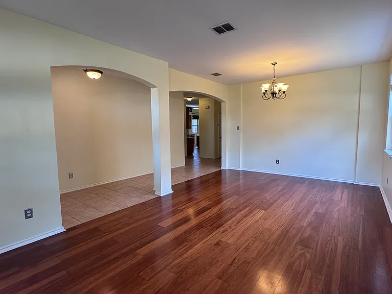 6100 Moor Hen Dr — Photo 5