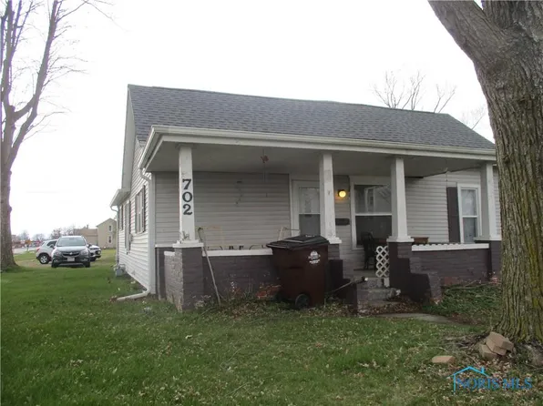 702 Gibson St, Defiance, OH 43512