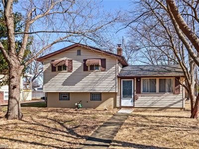 6111 Gilmere Dr, Brookpark, OH, 44142