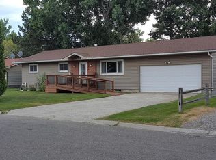 1124 Primrose Dr, Billings, MT 59105