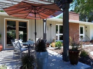 205 Fairview Ln, Paso Robles, CA 93446