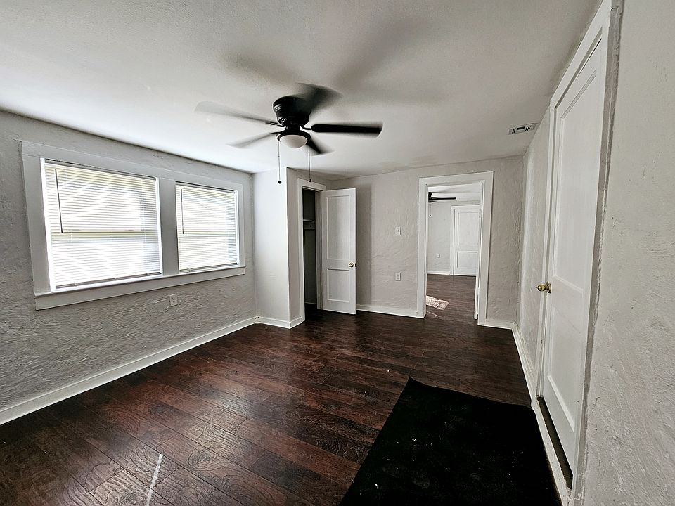 1st image of 10132 Hayne Blvd APT C