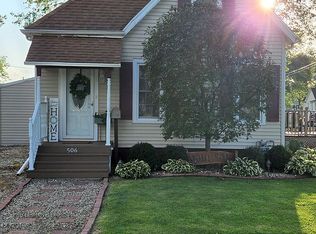 506 N Snapp St, Abingdon, IL 61410