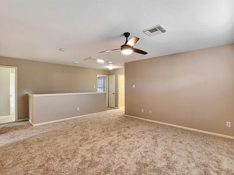 5410 Spring Oak Dr — Photo 28