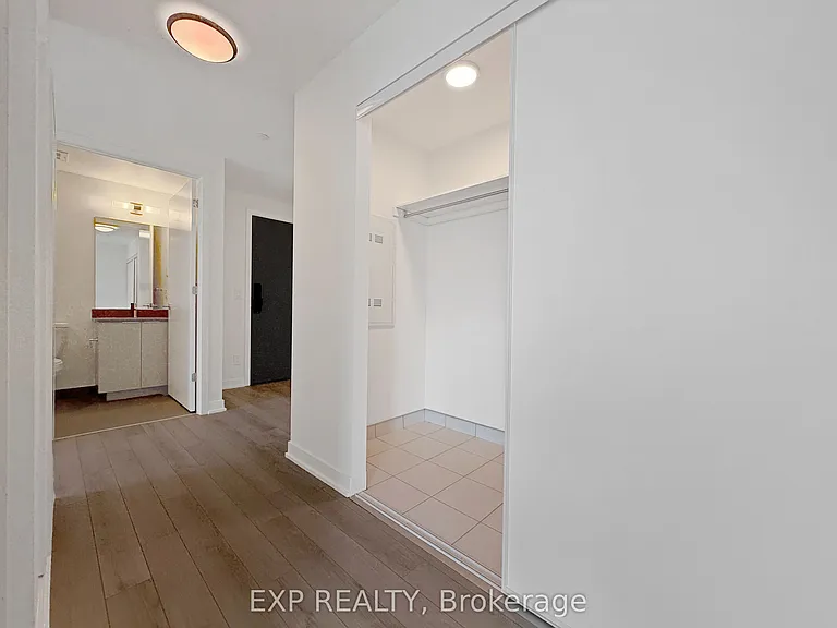 3079 Trafalgar Rd #1002 — Photo 15