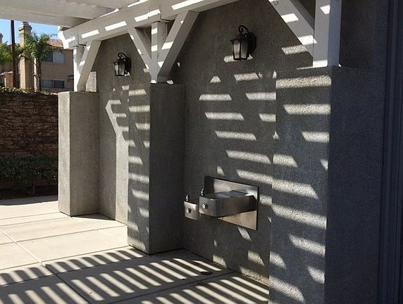 4th image of 12878 Four Palms Ln
