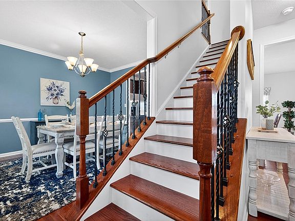 2nd image of 107 Berkshire Ct