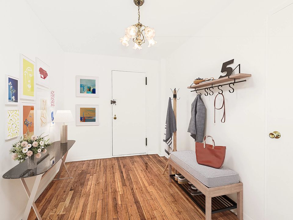 1st image of 3512 Oxford Ave APT 2G