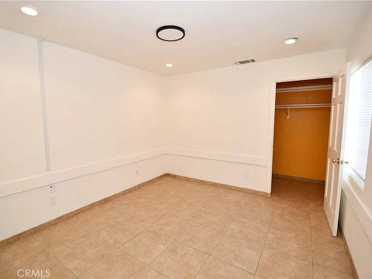 14103 Fonthill Ave — Photo 11