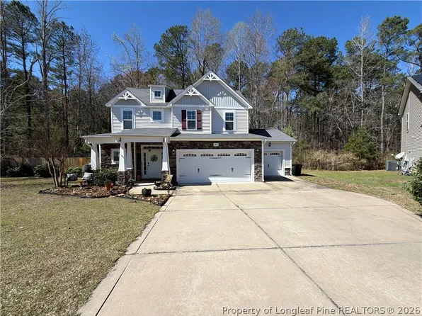 35 Nutmeg Cir, Spring Lake, NC 28390