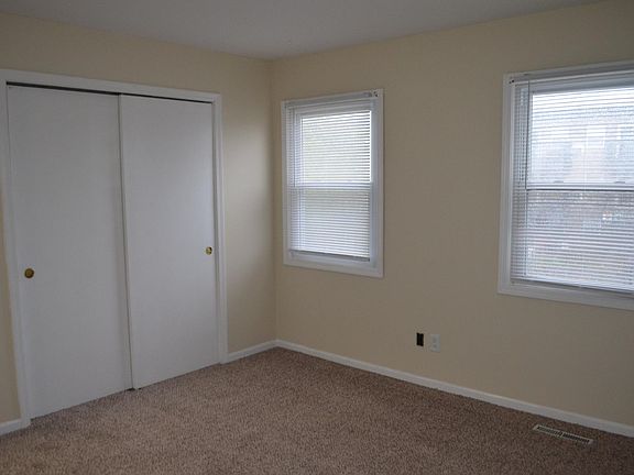 3rd image of 1265 Marywood Ct
