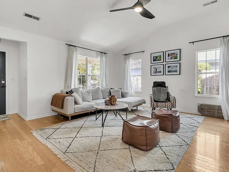 2045 Arundel Pl — Photo 15