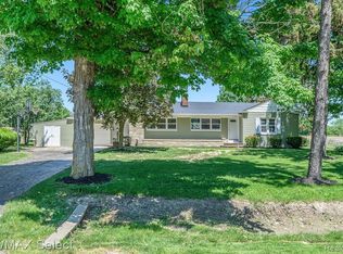 9431 E Potter Rd, Davison, MI 48423