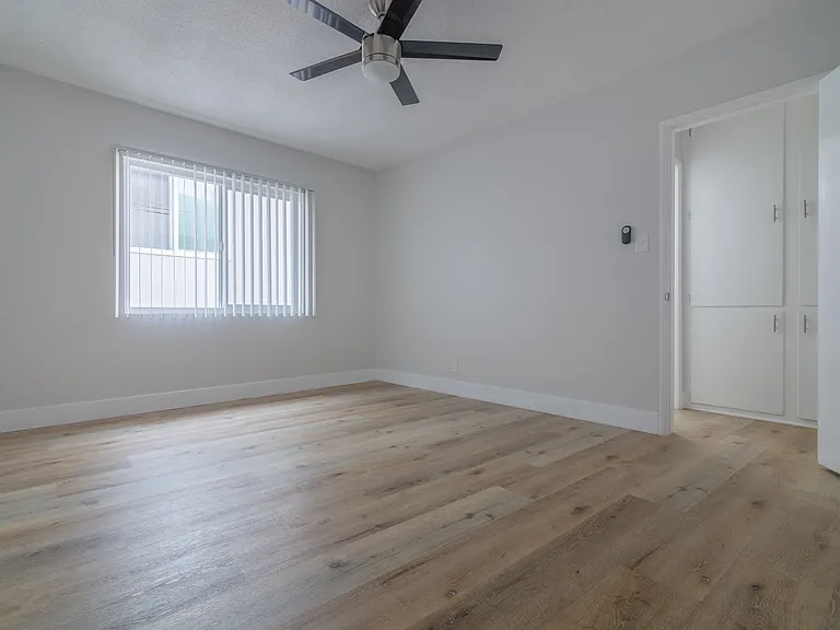 3940 Nicolet Ave #6 — Photo 13