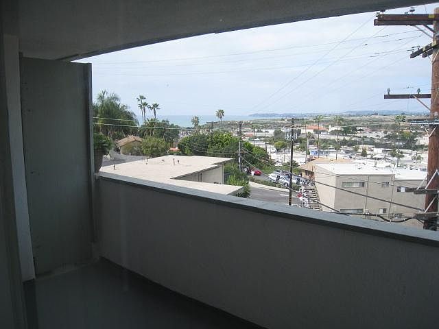 2nd image of 112 Avenida Pelayo #14