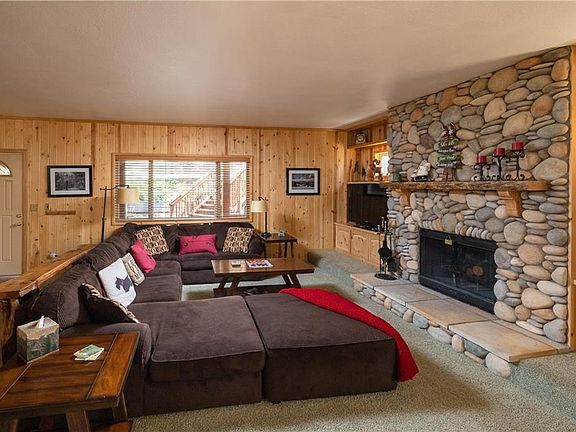 5th image of 43759 Yosemite Dr