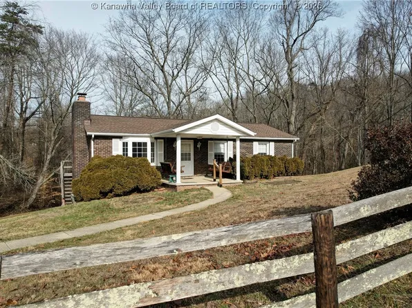 2677 Bills Creek Rd, Winfield, WV 25213