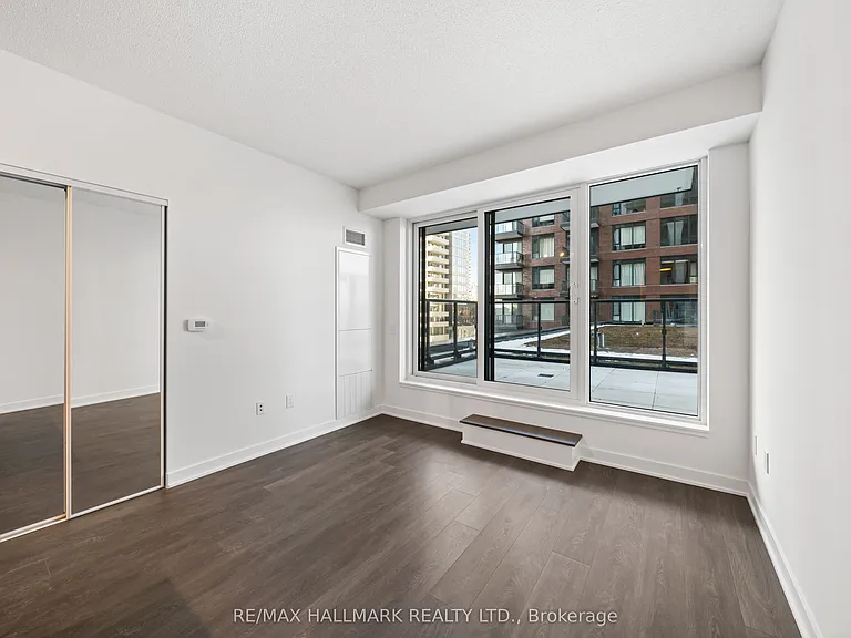 130 River St #505 — Photo 14